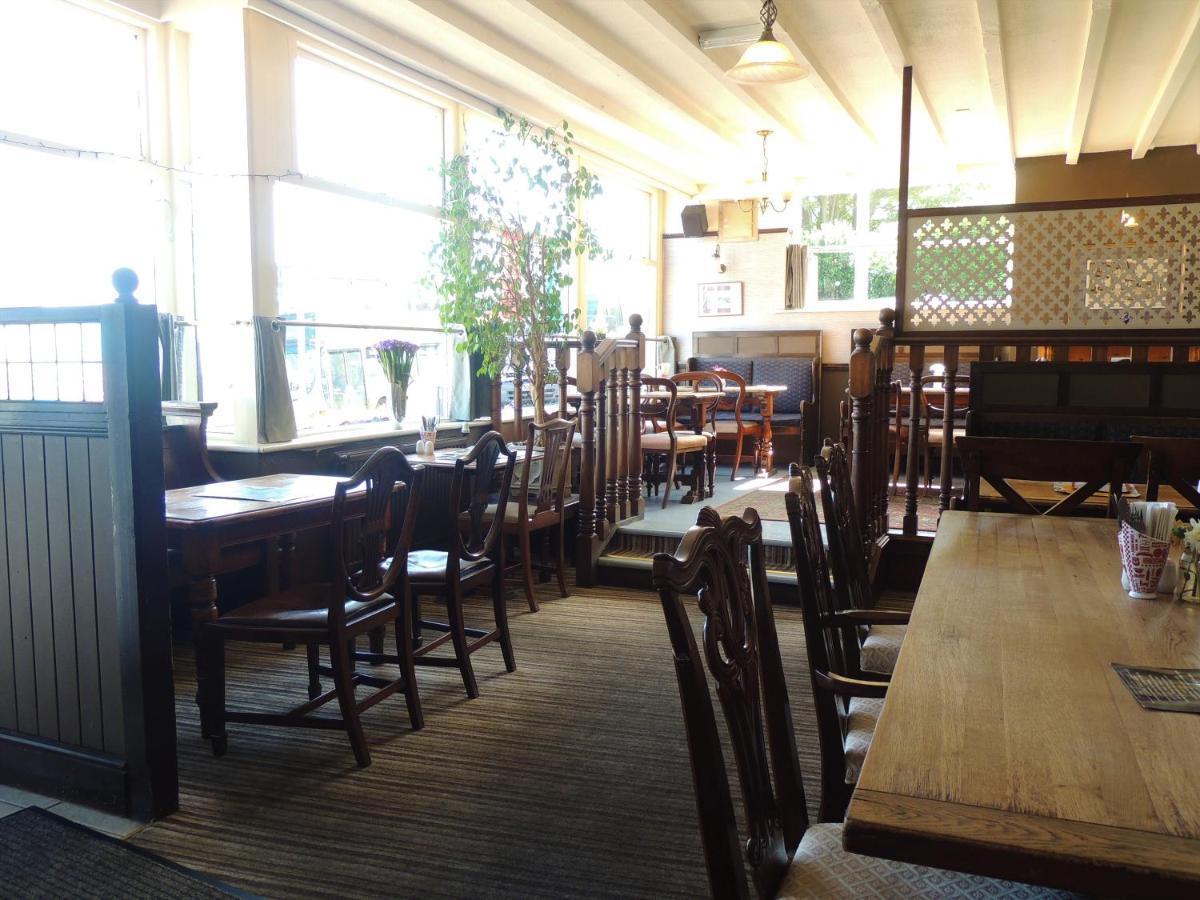 Downs Hotel Stanmer 외부 사진