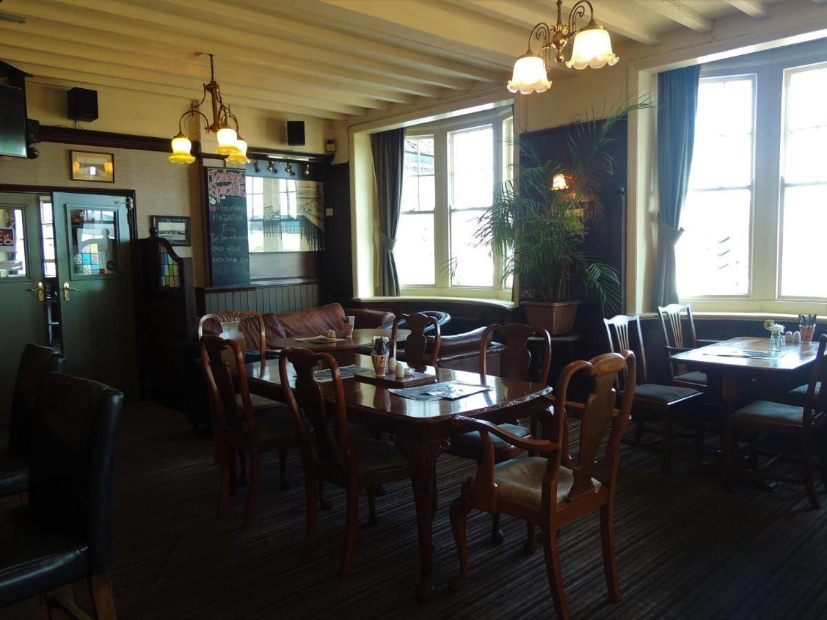 Downs Hotel Stanmer 외부 사진
