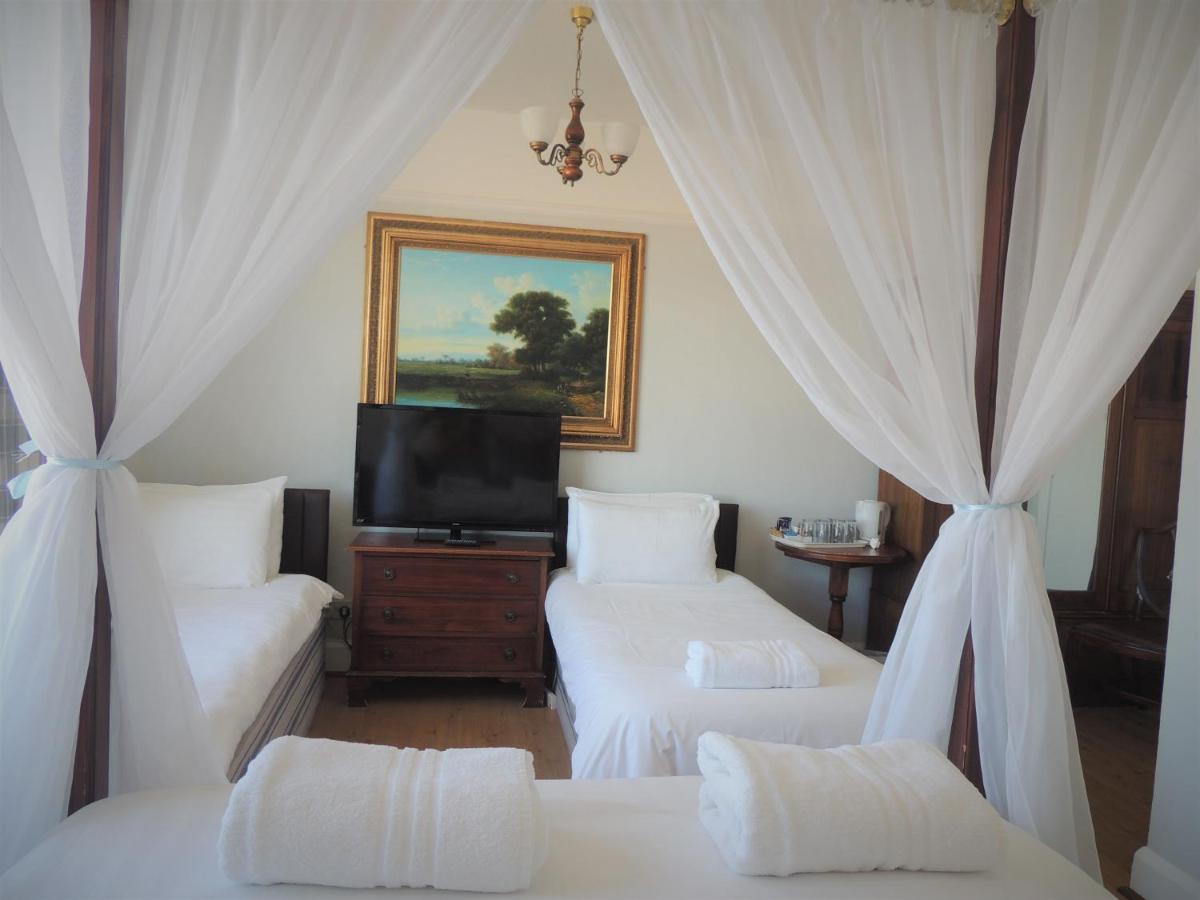 Downs Hotel Stanmer 외부 사진