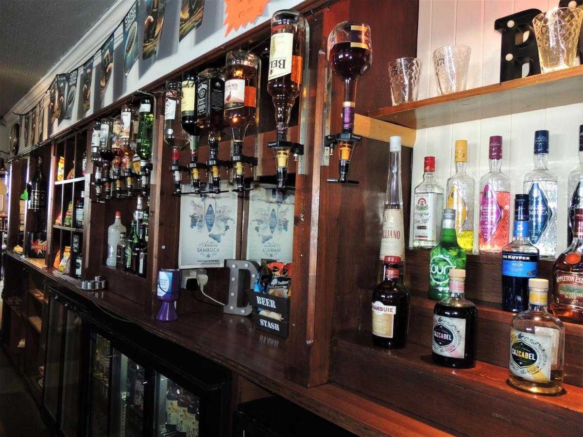 Downs Hotel Stanmer 외부 사진