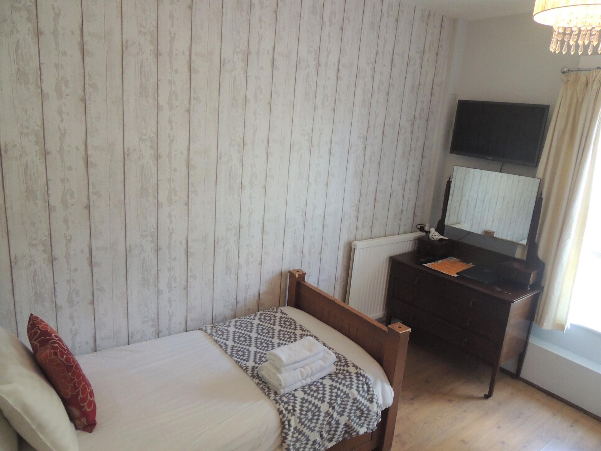 Downs Hotel Stanmer 외부 사진
