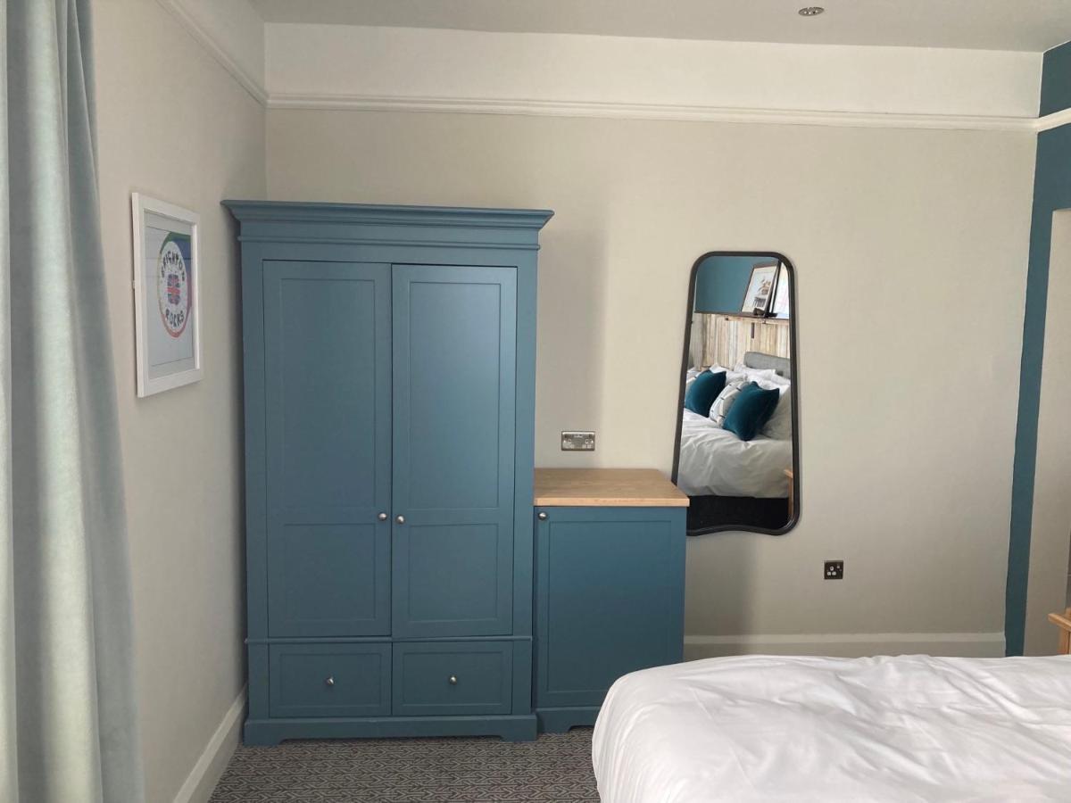 Downs Hotel Stanmer 외부 사진