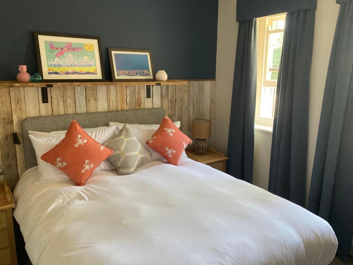 Downs Hotel Stanmer 외부 사진